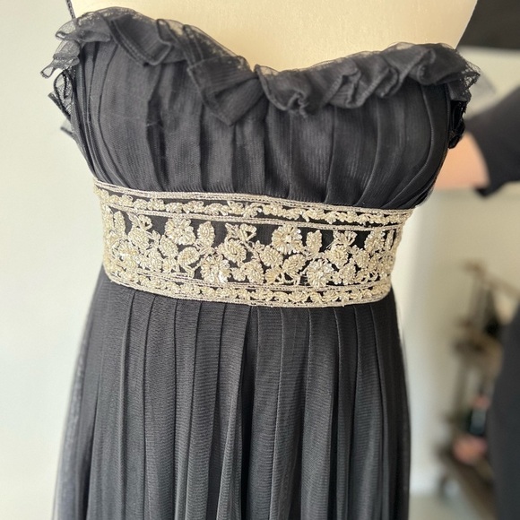 Marchesa Notte Black Gown - Picture 3 of 16